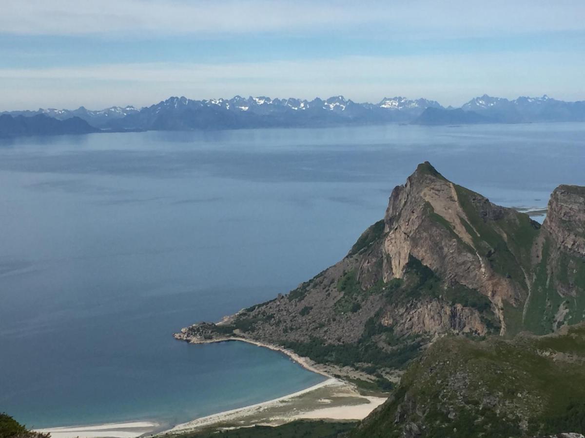 Steigen Lodge Sjohytter Engeloya Buitenkant foto