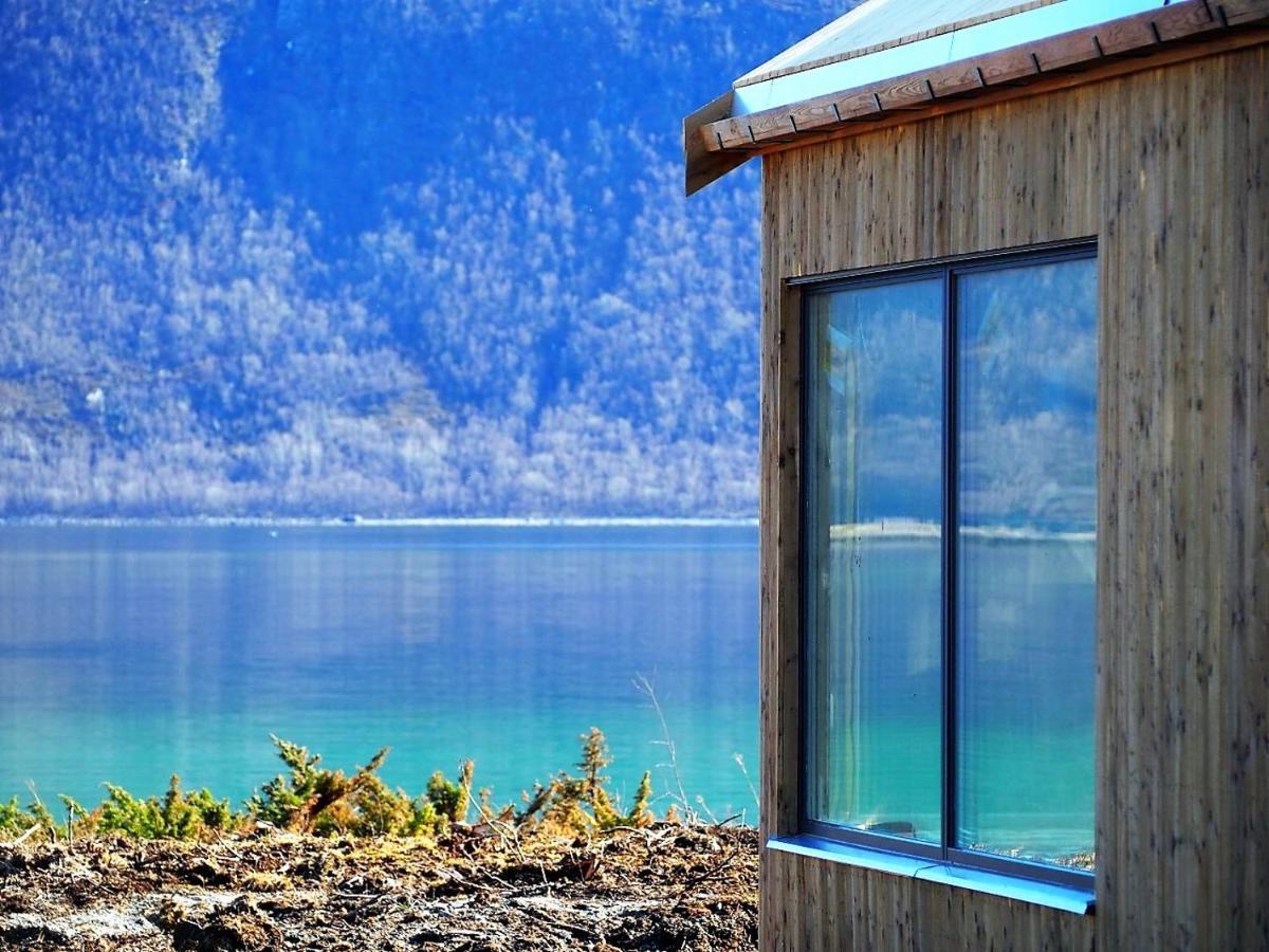 Steigen Lodge Sjohytter Engeloya Buitenkant foto